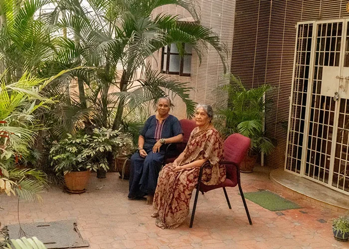 old-age-home-img